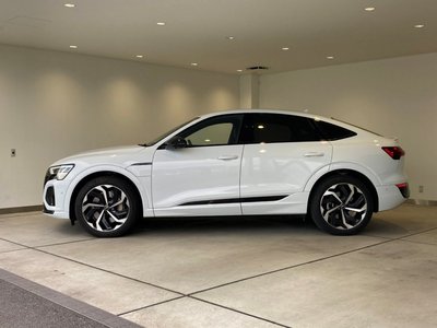 AUDI Q8 SPORTBACK E-TRON - 9