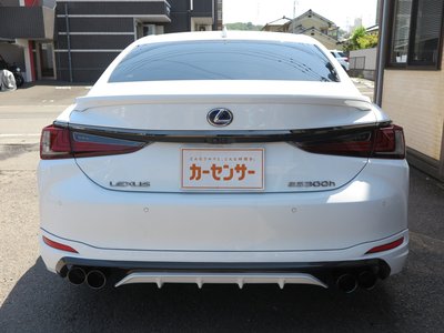 LEXUS ES - 9