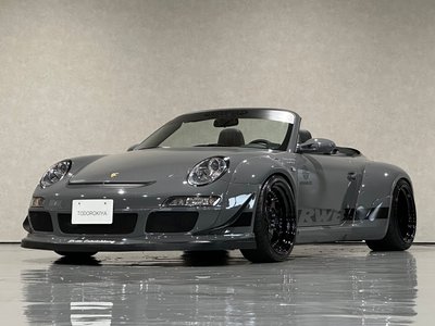 PORSCHE 911 CABRIOLET - 4