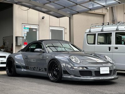 PORSCHE 911 CABRIOLET - 7