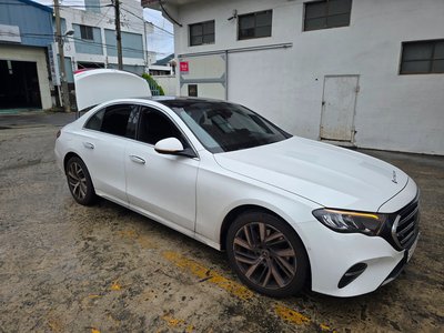 MERCEDES-BENZ E-CLASS - 1