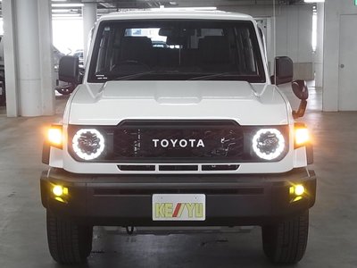 2024 Toyota LAND CRUISER 70 photo 9
