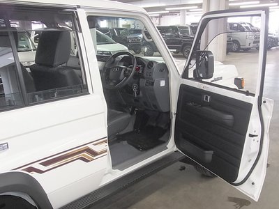 2024 Toyota LAND CRUISER 70 缩略图 15
