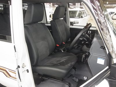 2024 Toyota LAND CRUISER 70 缩略图 16