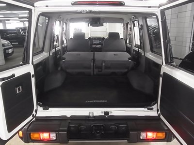 2024 Toyota LAND CRUISER 70 缩略图 22