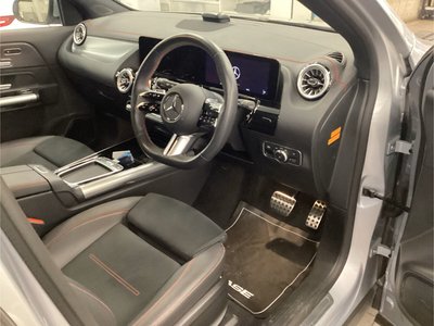 MERCEDES-BENZ EQA - 7