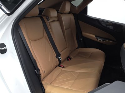 2025 Lexus NX 缩略图 17