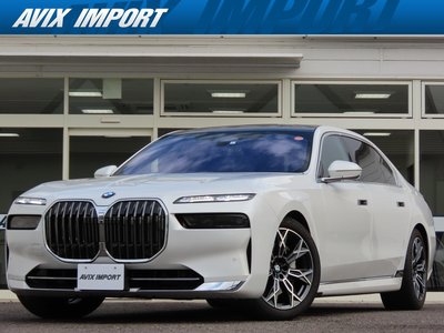 BMW 7 SERIES - 1