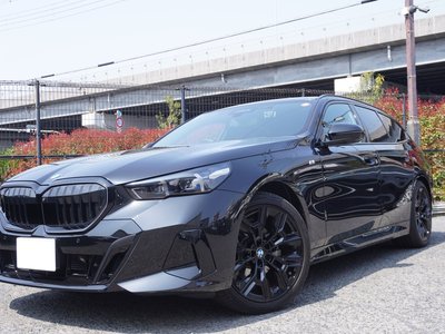 BMW 5 SERIES TOURING - 1