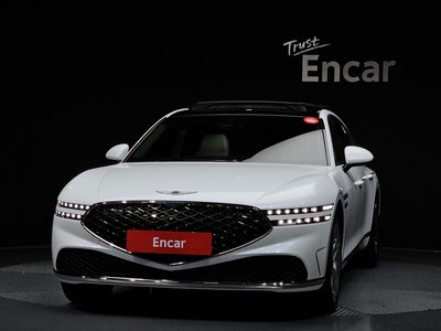 GENESIS G90 (RS4) - 2
