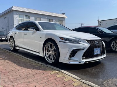 LEXUS LS - 3