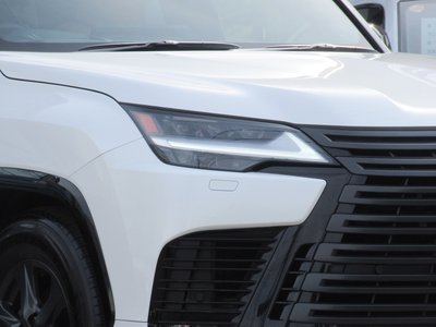 LEXUS LX - 7