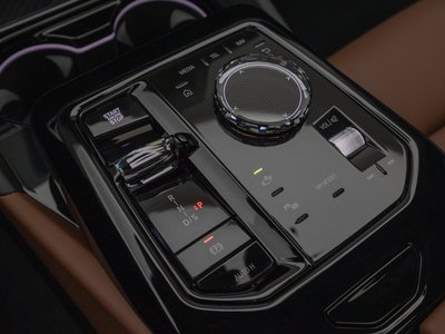 2026 BMW 5 SERIES — миниатюра 11