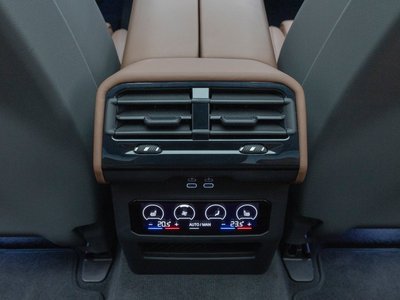 2026 BMW 5 SERIES — миниатюра 19