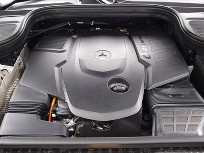 2025 Mercedes-BENZ GLS 缩略图 77