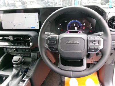 2025 Toyota LAND CRUISER 250 thumbnail 32