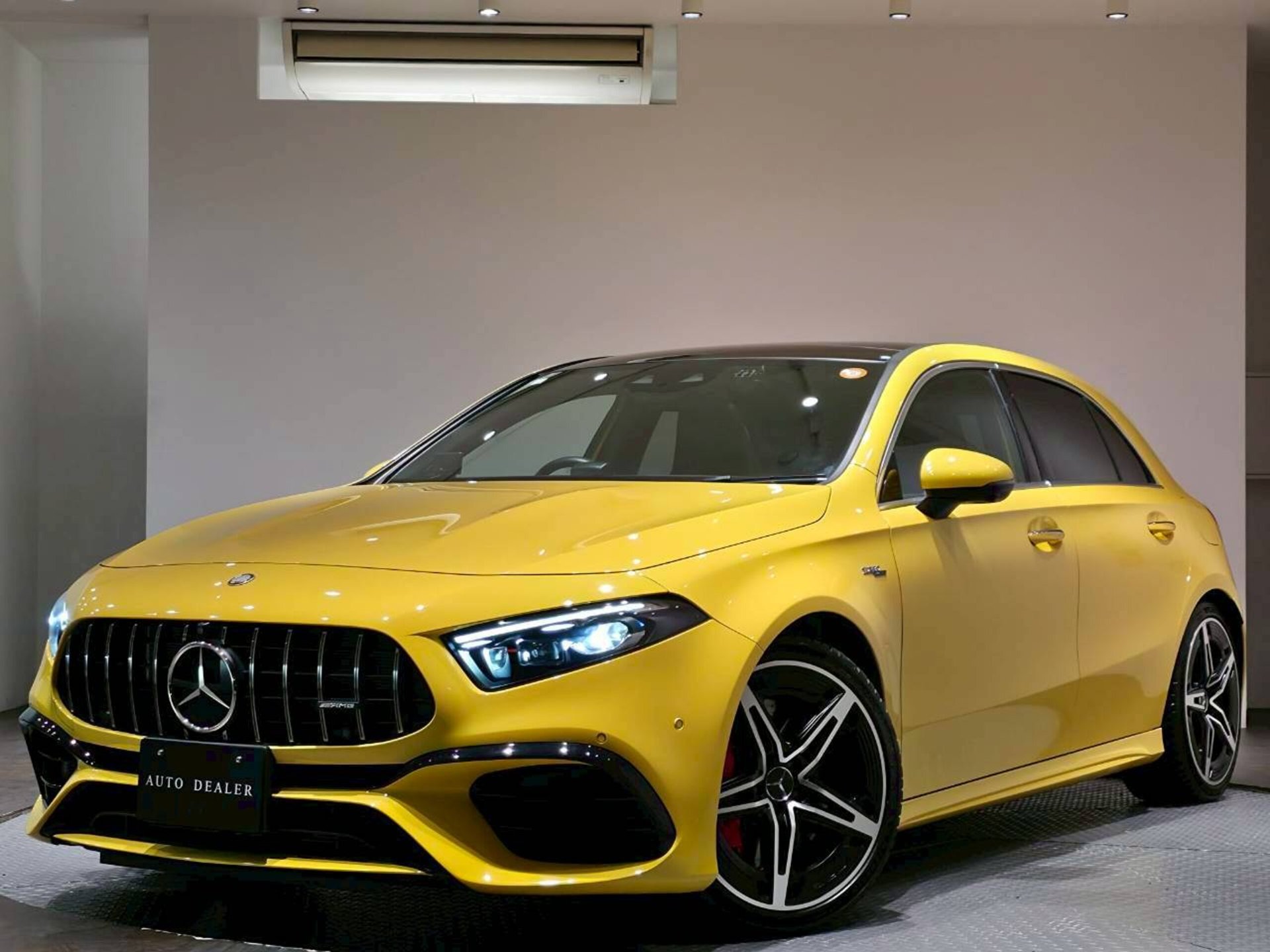 MERCEDES-BENZ A-CLASS AMG - View 1