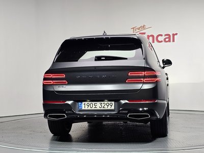 صورة 3 لـ 2021 Genesis GV80