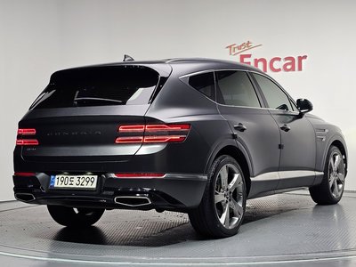 صورة 4 لـ 2021 Genesis GV80