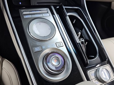صورة 9 لـ 2021 Genesis GV80