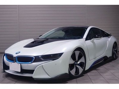 BMW I8 - 1