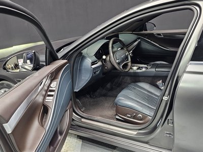 GENESIS G80 (RG3) - 10