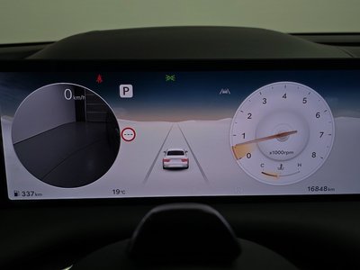 GENESIS G80 (RG3) - 8