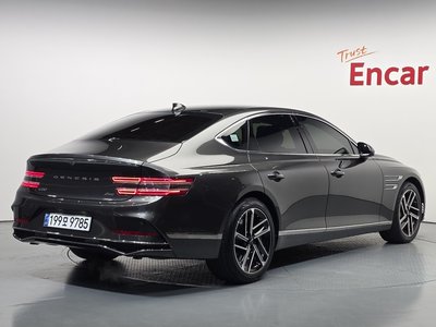 GENESIS G80 (RG3) - 5