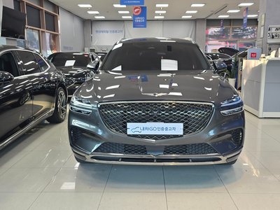 صورة 5 لـ 2021 Genesis GV70