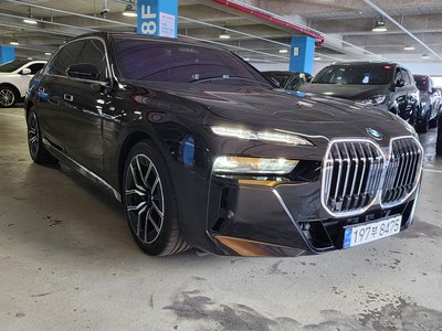 BMW 7 SERIES - 5