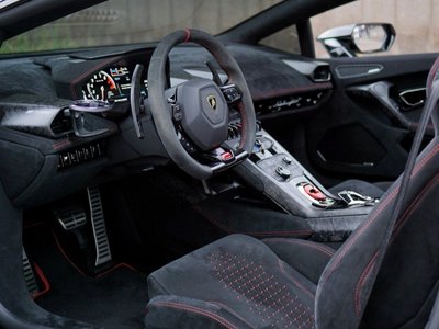 صورة 5 لـ 2018 Lamborghini HURACAN