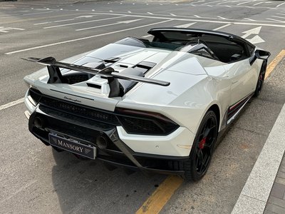 صورة 4 لـ 2018 Lamborghini HURACAN