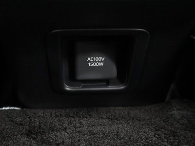 2025 Toyota CROWN CROSSOVER thumbnail 24