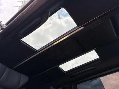 TOYOTA ALPHARD - 3
