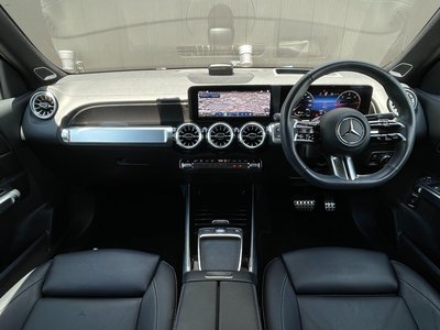 MERCEDES-BENZ GLB - 4
