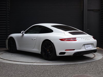PORSCHE 911 - 8