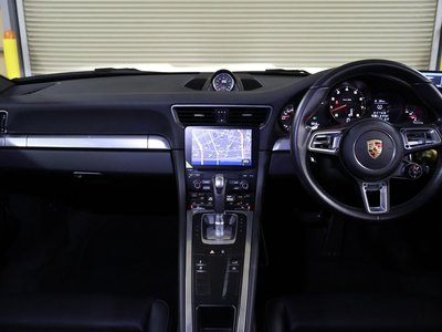 PORSCHE 911 - 3