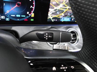 MERCEDES-BENZ E-CLASS - 9