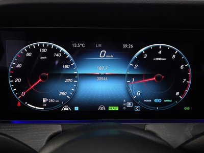 MERCEDES-BENZ E-CLASS - 8