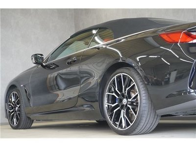 2022 BMW 8 SERIES photo 8