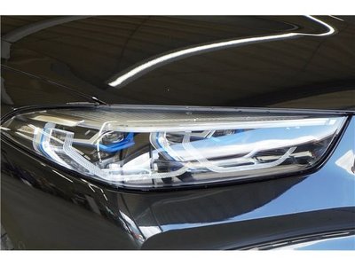 2022 BMW 8 SERIES photo 6