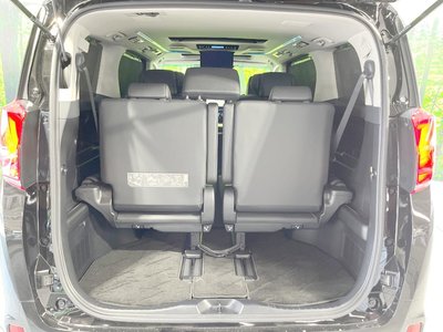 2023 Toyota ALPHARD — миниатюра 11