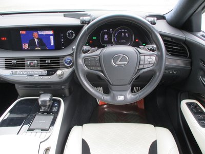 LEXUS LS - 2