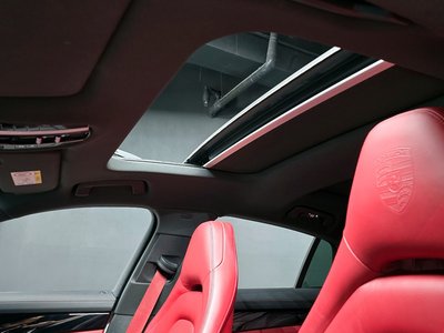 2022 Porsche PANAMERA thumbnail 29