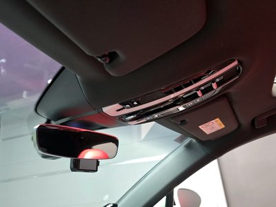 2022 Porsche PANAMERA thumbnail 27