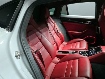 2022 Porsche PANAMERA thumbnail 17