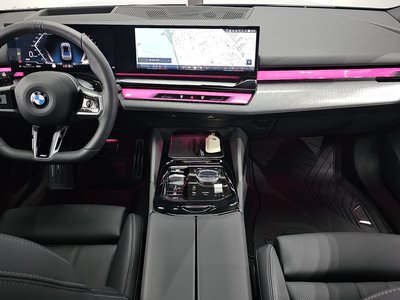 صورة 5 لـ 2025 BMW 5 SERIES