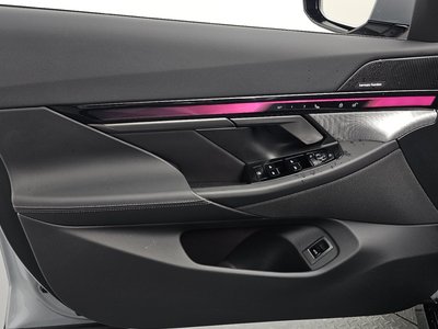 صورة مصغرة 14 لـ 2025 BMW 5 SERIES