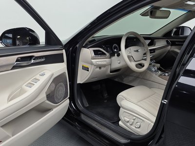 2020 Genesis G90 thumbnail 13