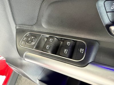 2025 Mercedes-BENZ GLA AMG 缩略图 17